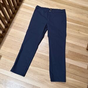 Lee Khakis - Men's Legendary Slim Straight Flat Front Pant in Navy 36x32